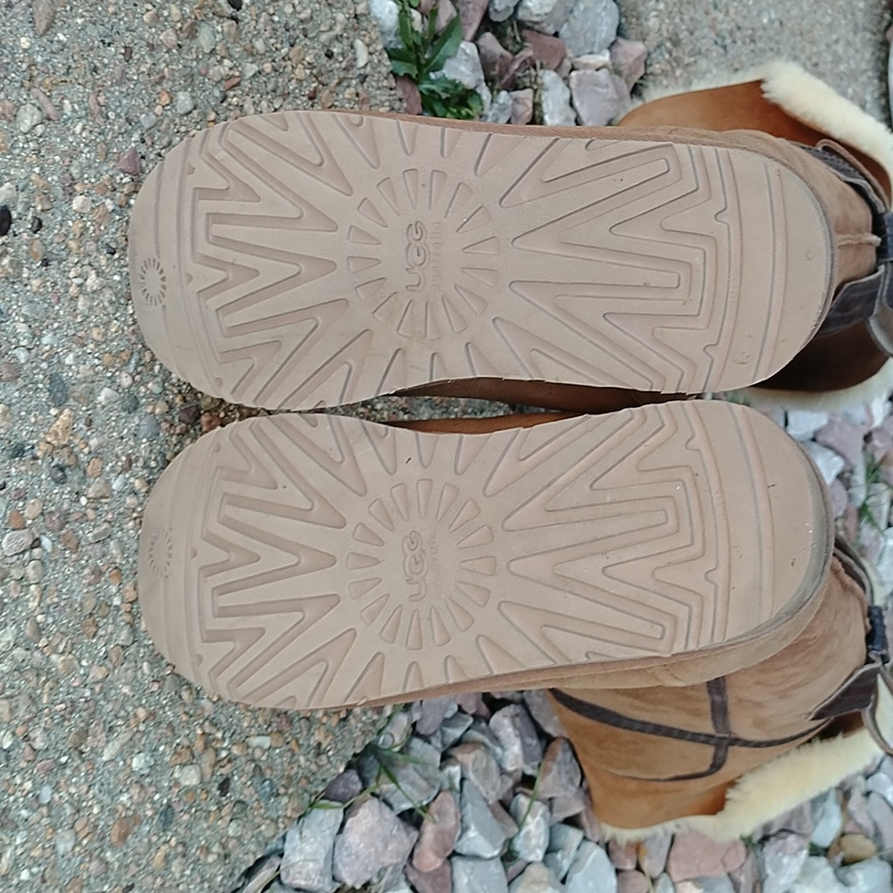 UGG Tall Chestnut Suede Boot with Shearling Cuff - Picture 8 of 12